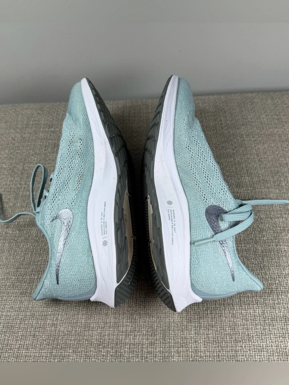 Nike Air Zoom Pegasus 36 Running Sneakers Ocean Cube Women AQ2210 Lace Up Size 9